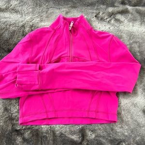 Lululemon cropped top